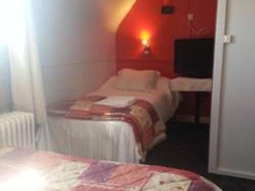 Hotel Le Hussard Alencon Room photo